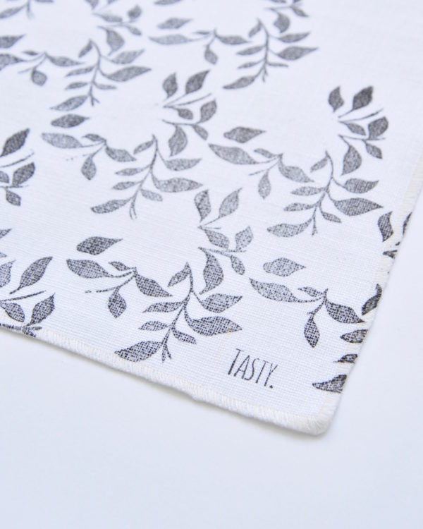 Torchon essuie main motif feuillage noir noir en lin français par Inkree