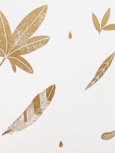 Papier peint frise feuilles plumes imprimé à la main par Inkree