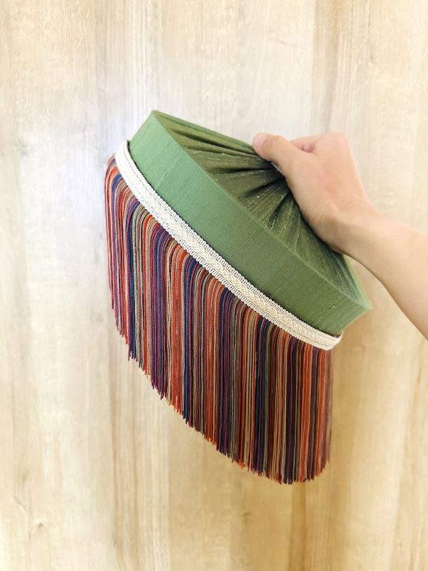 Abat-jour dôme droit vert par Atelier Inkrée Abat-jour dome droit vert création sur-mesure par Atelier Inkrée