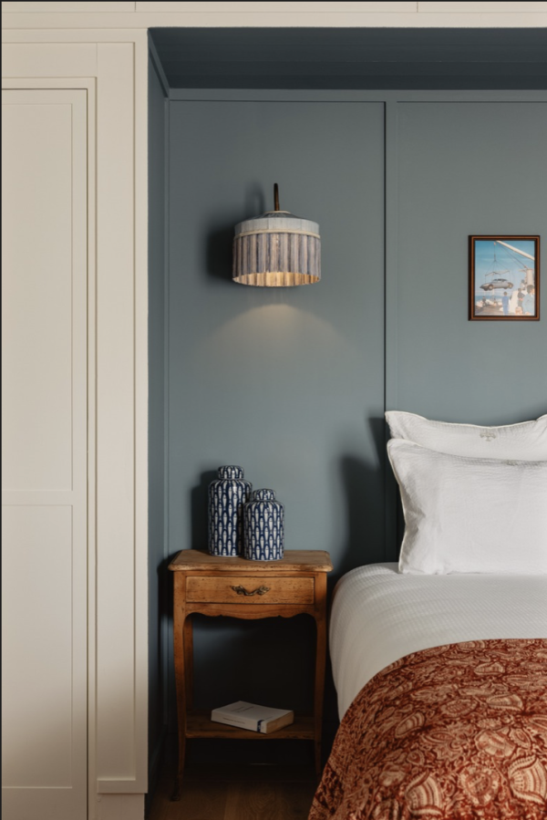 Abat-jour sur-mesure pour Hôtel La Mission par Atelier Inkrée